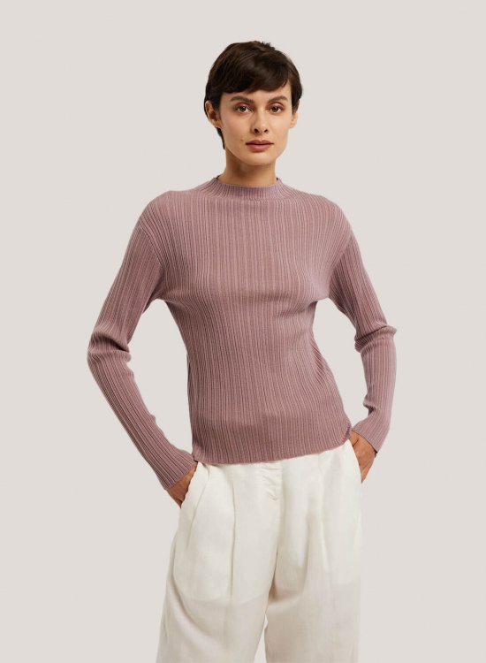 100% Wool Fitted Mock Neck Pullover